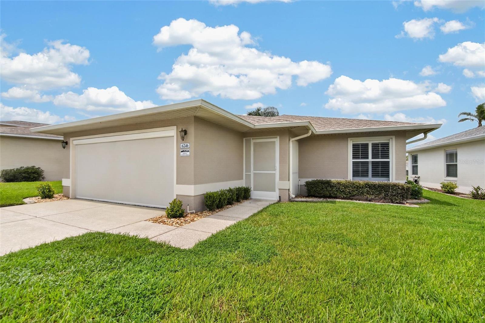 6246 Res Cir Property Photo 1