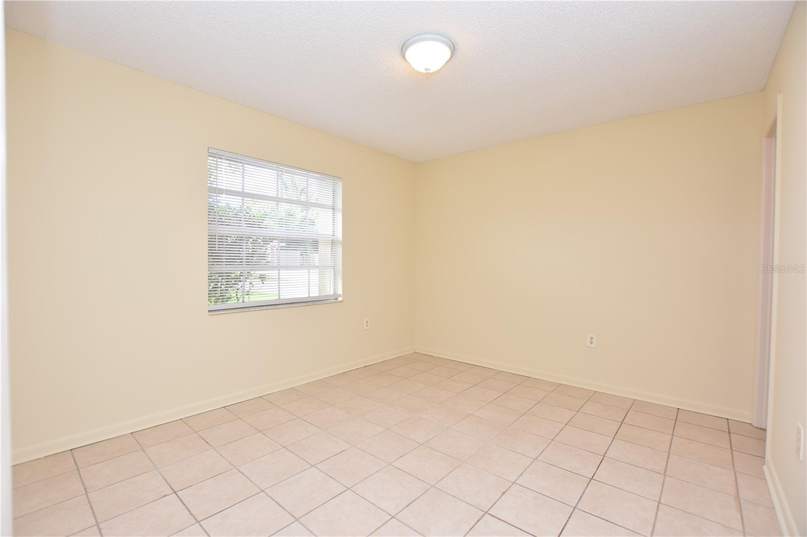 4705 Dimbath Dr Property Photo 16
