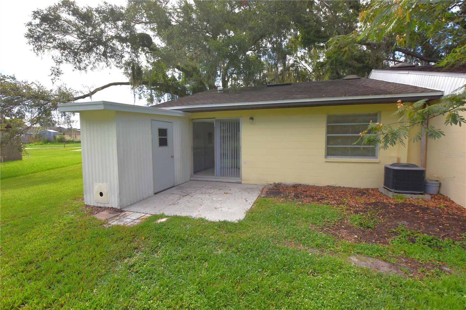 4705 Dimbath Dr Property Photo 25
