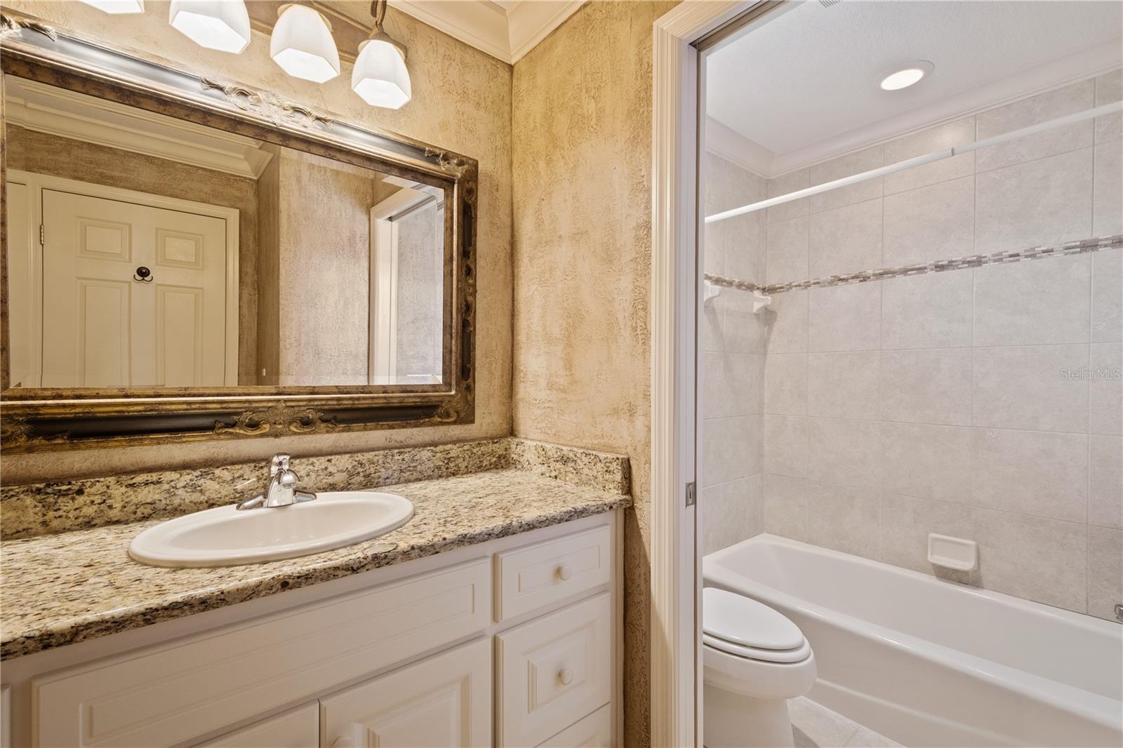 2464 Laurel Glen Dr Property Photo 26