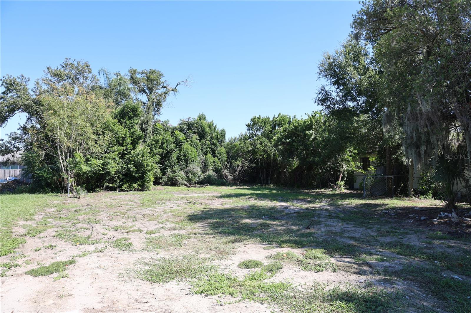 232 C St Property Photo 2