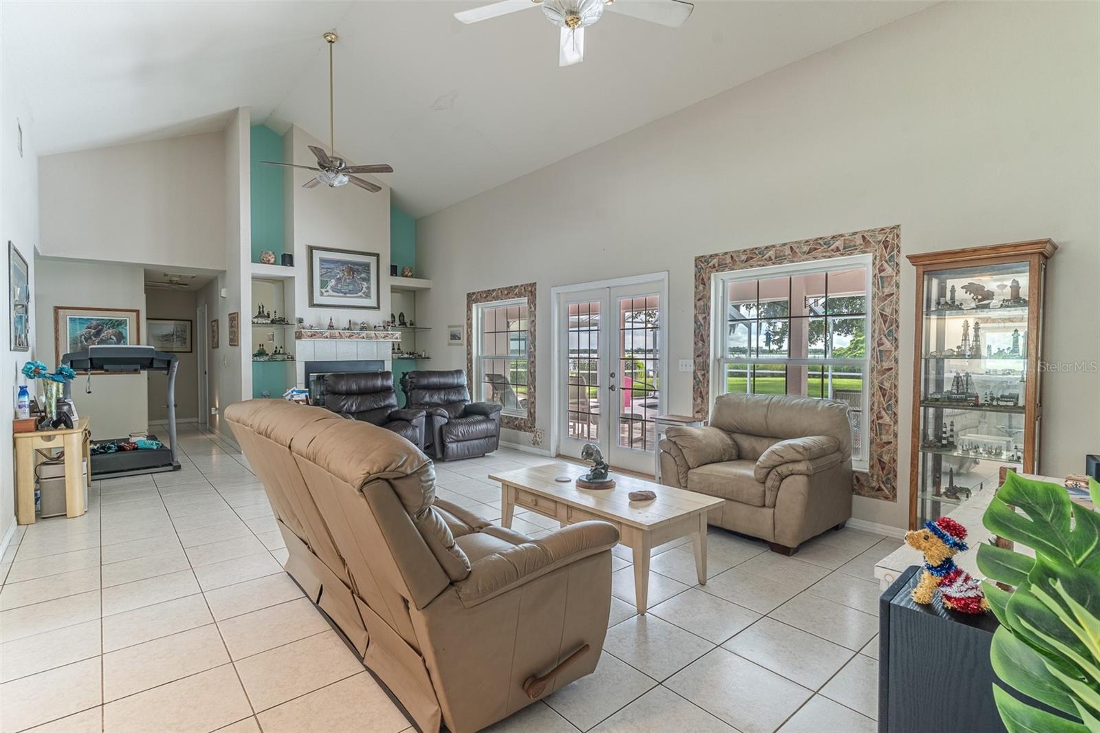 155 Hainesport Dr Property Photo 10