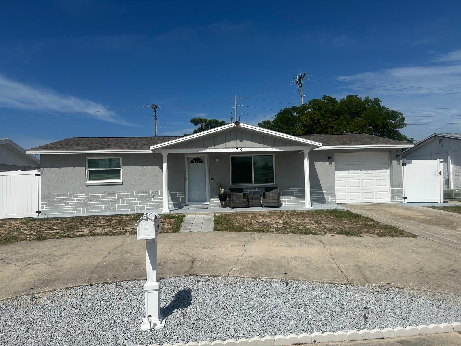 11719 Enterprise Dr Property Photo 1