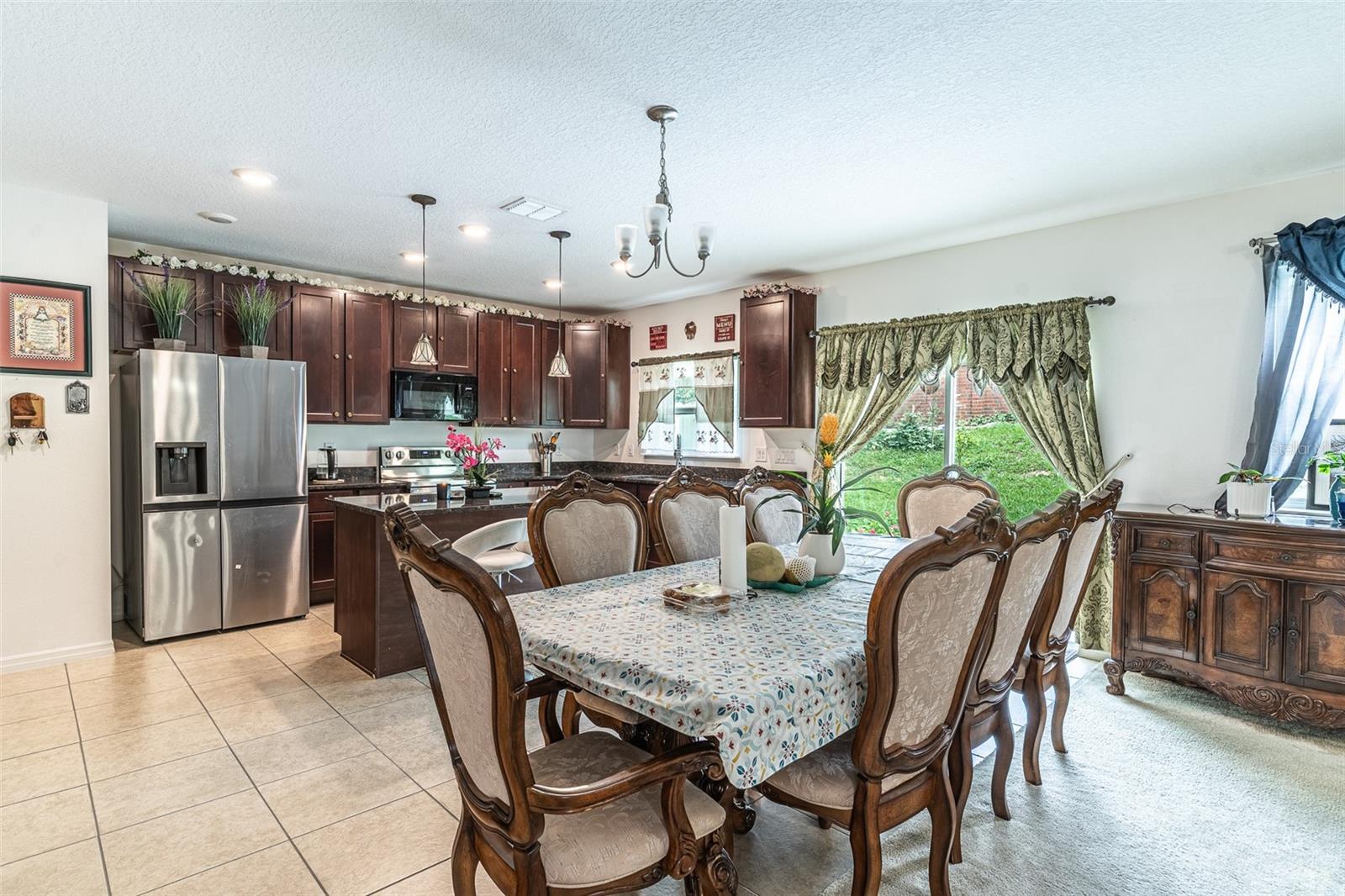 15107 Zenith Ave Property Photo 8