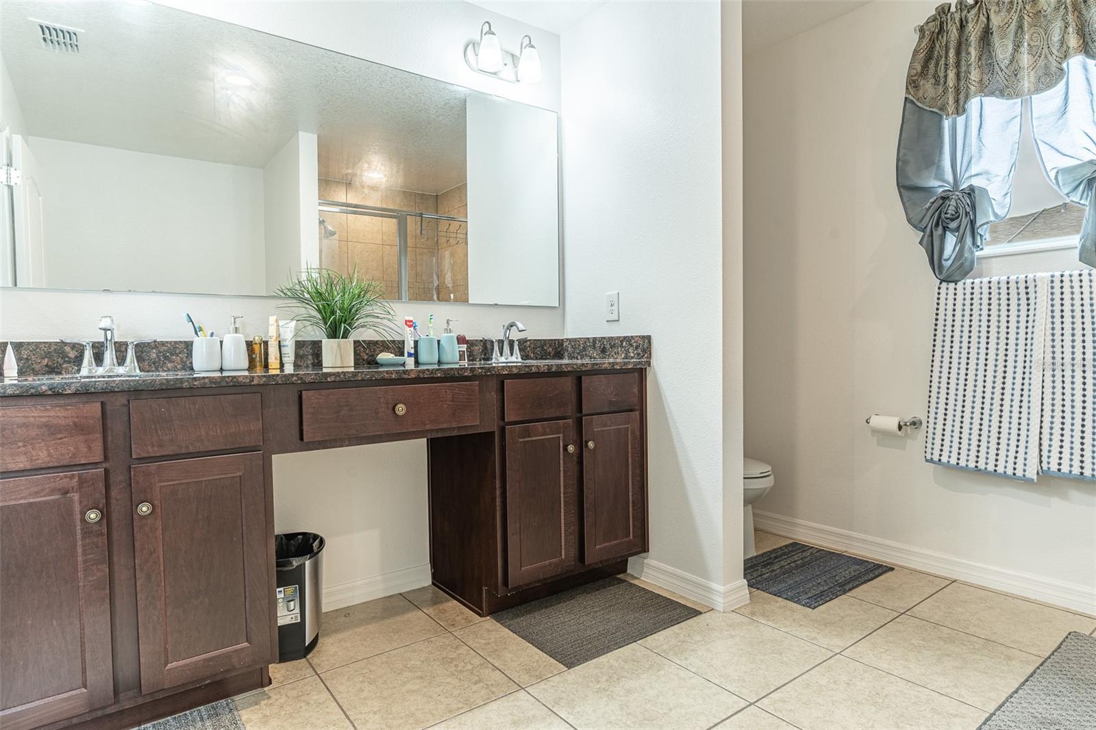 15107 Zenith Ave Property Photo 17