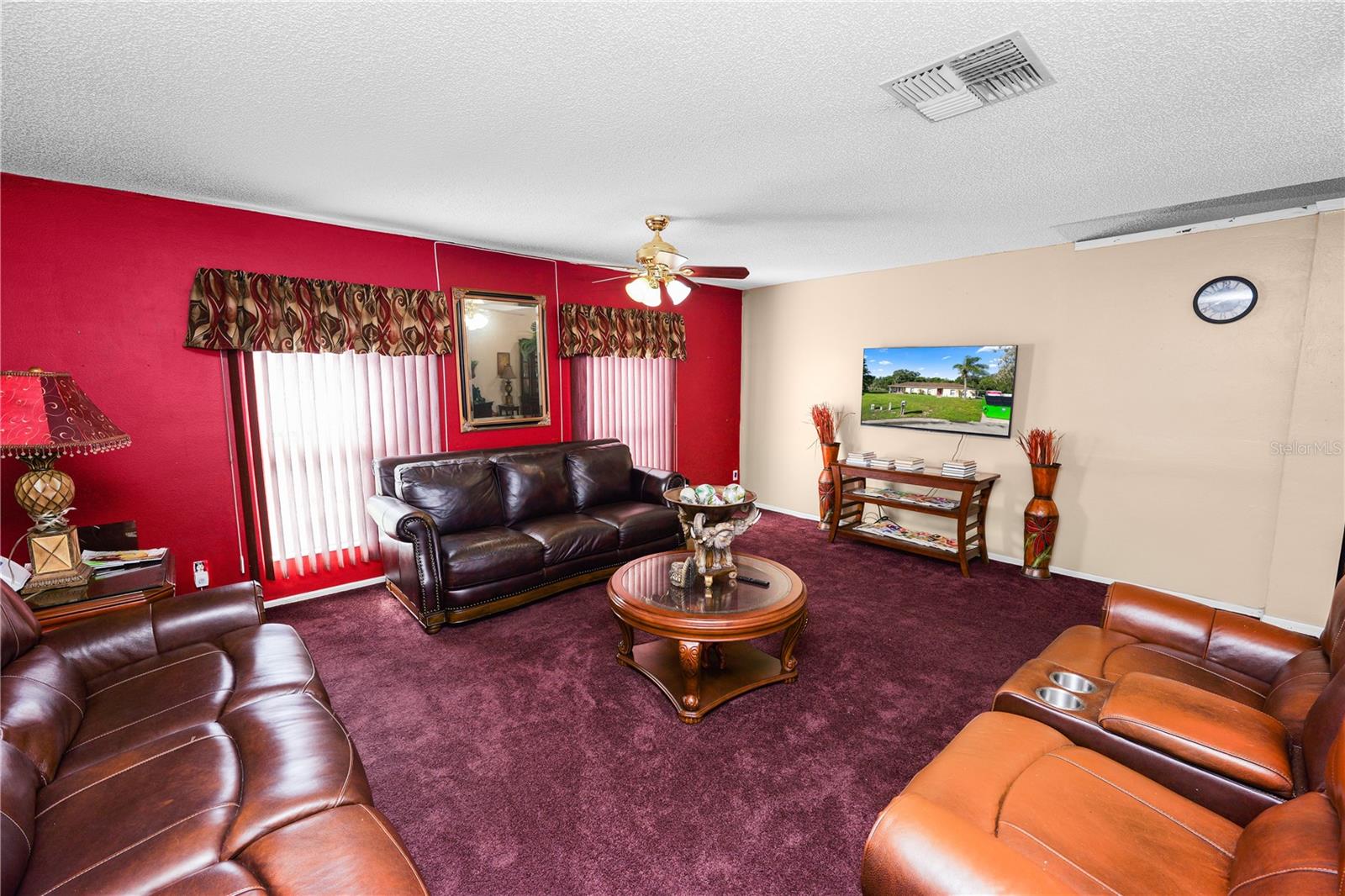 1127 Pinecrest Dr Property Photo 10