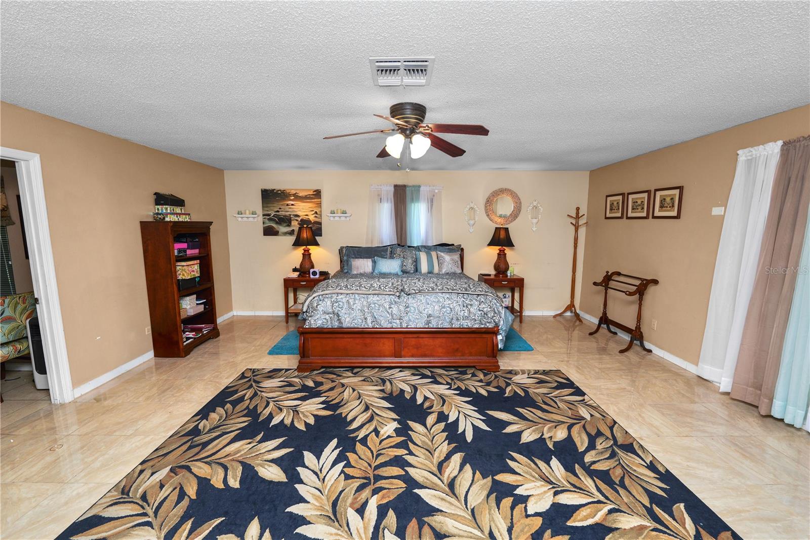 1127 Pinecrest Dr Property Photo 18