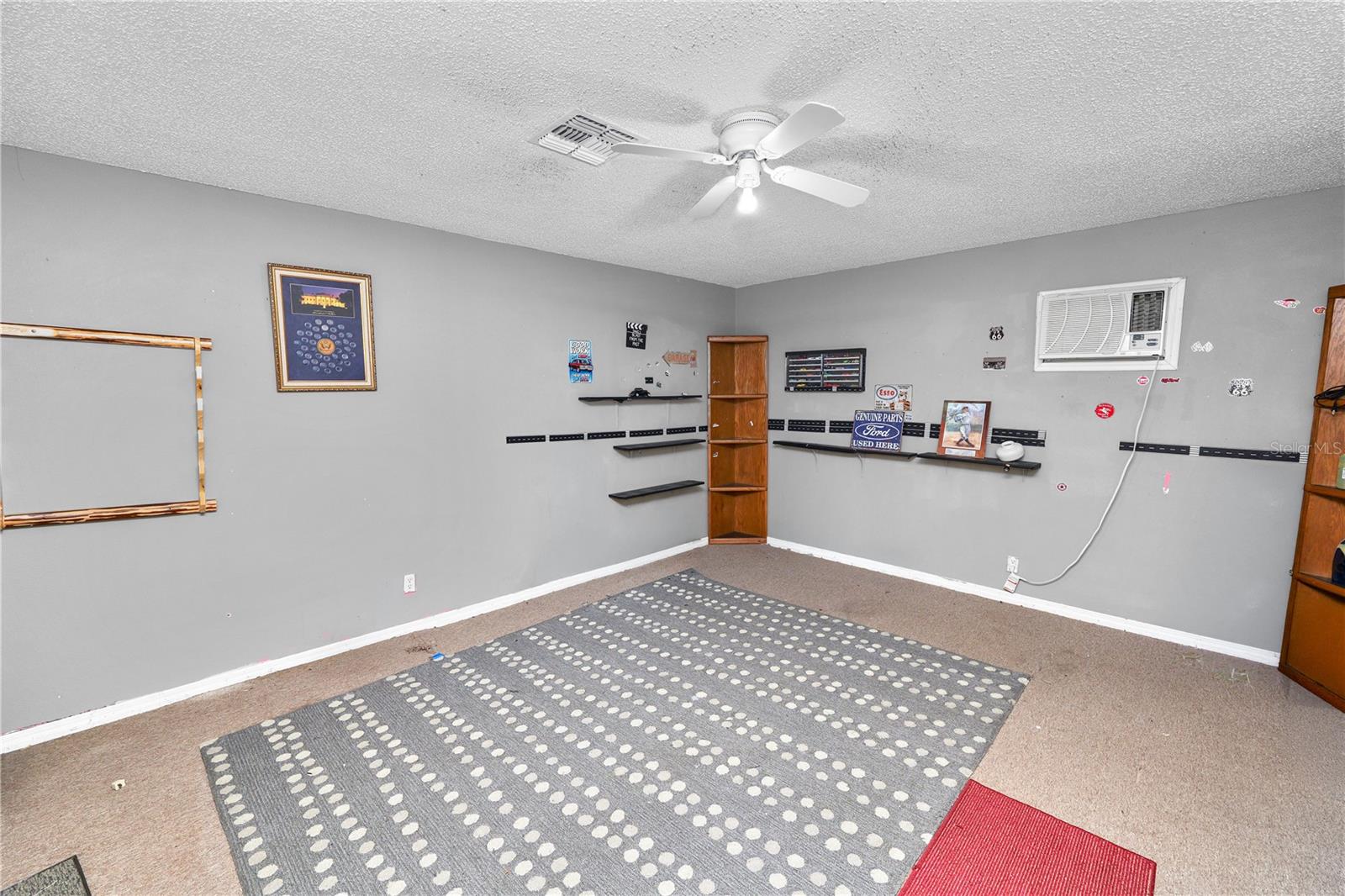 1127 Pinecrest Dr Property Photo 40