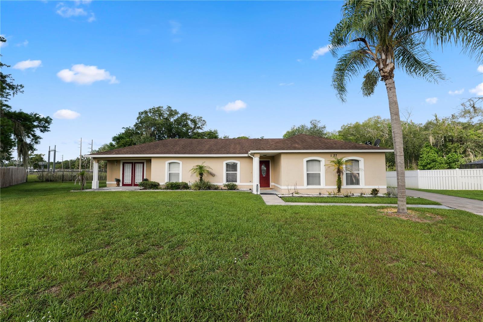 1127 Pinecrest Dr Property Photo 52