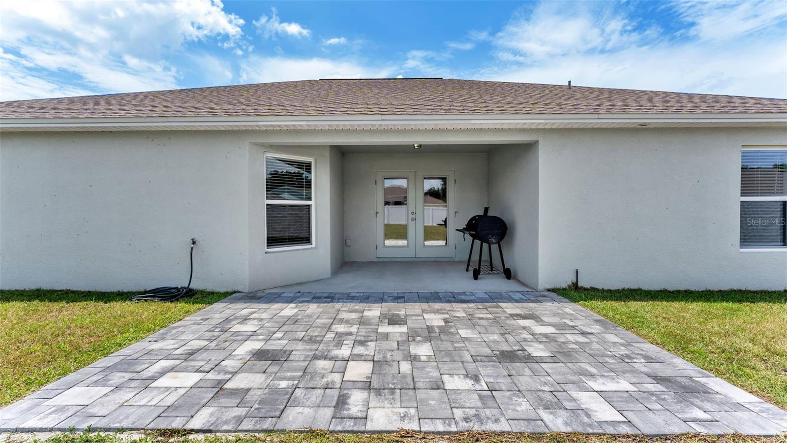 2048 Winding River Cv Property Photo 35