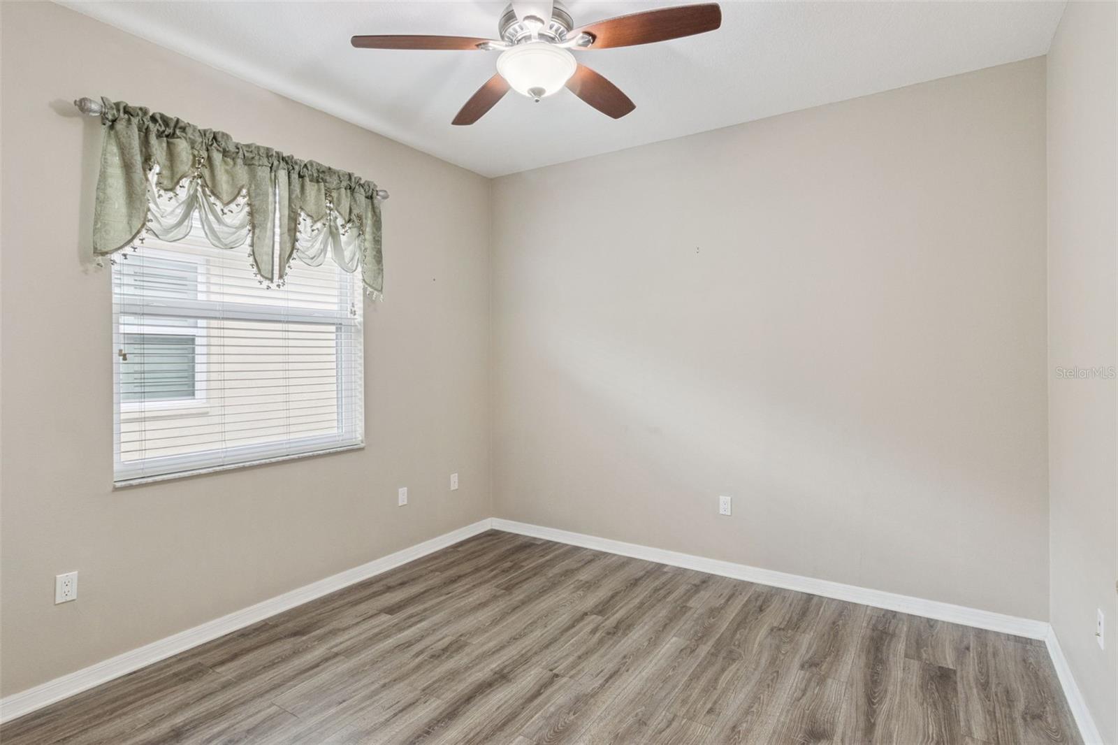 6276 Silver Lakes Dr E Property Photo 46