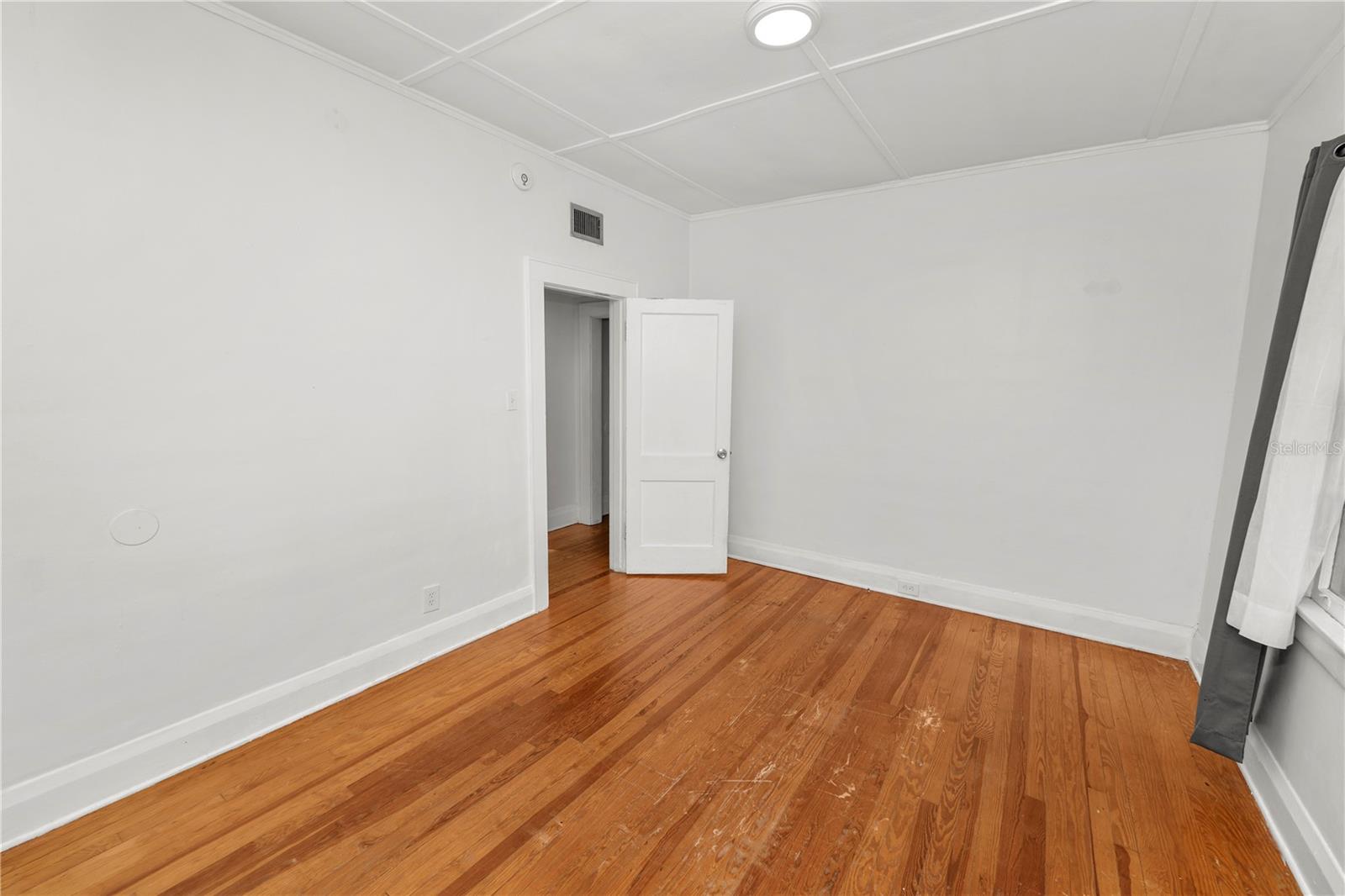 1220 Ruby St Property Photo 17