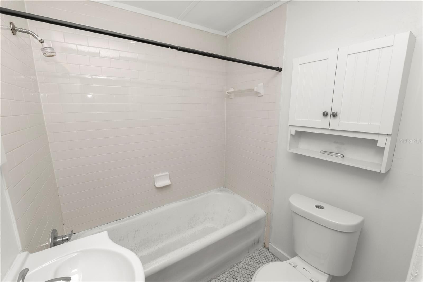 1220 Ruby St Property Photo 20
