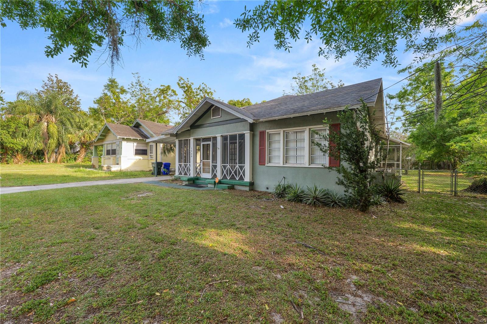 1220 Ruby St Property Photo 30