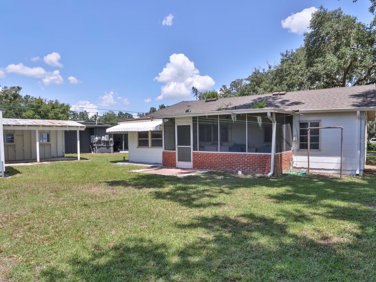 1855 E Valencia Dr Property Photo 6