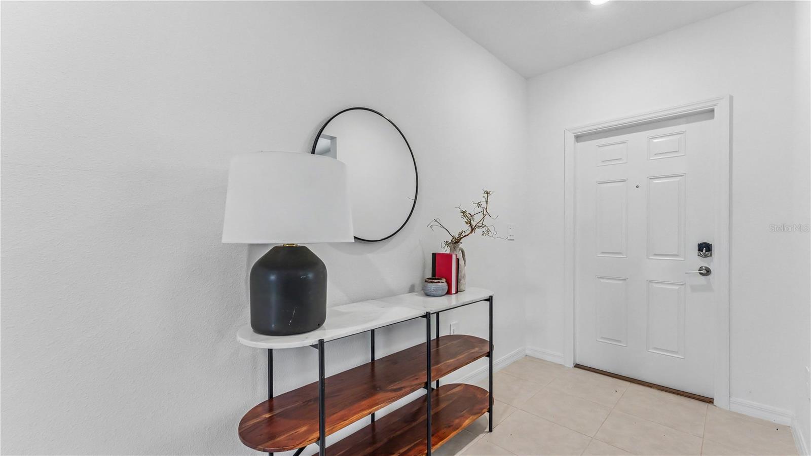 4308 Fabulous Finch Ln Property Photo 3