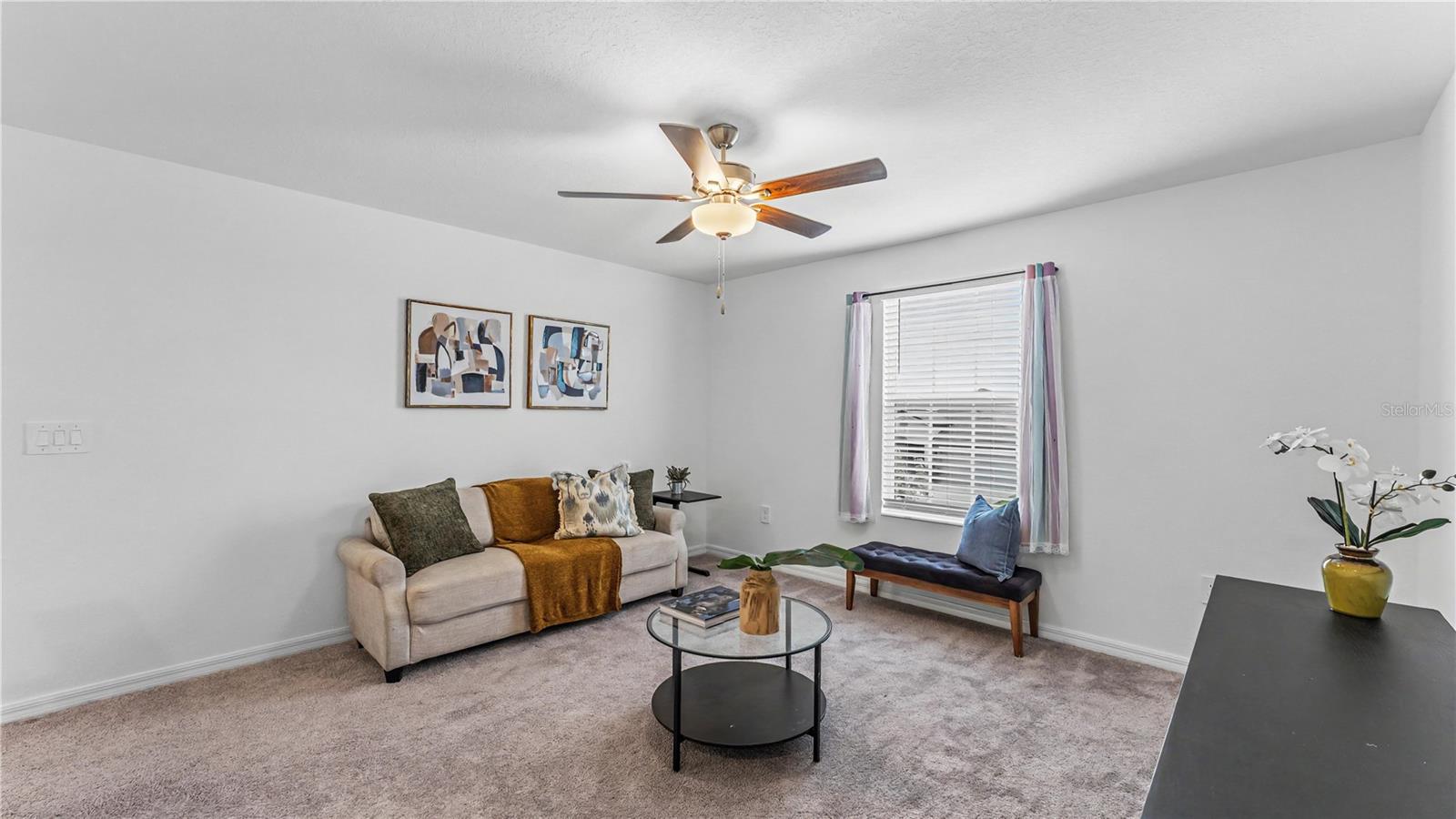 4308 Fabulous Finch Ln Property Photo 24