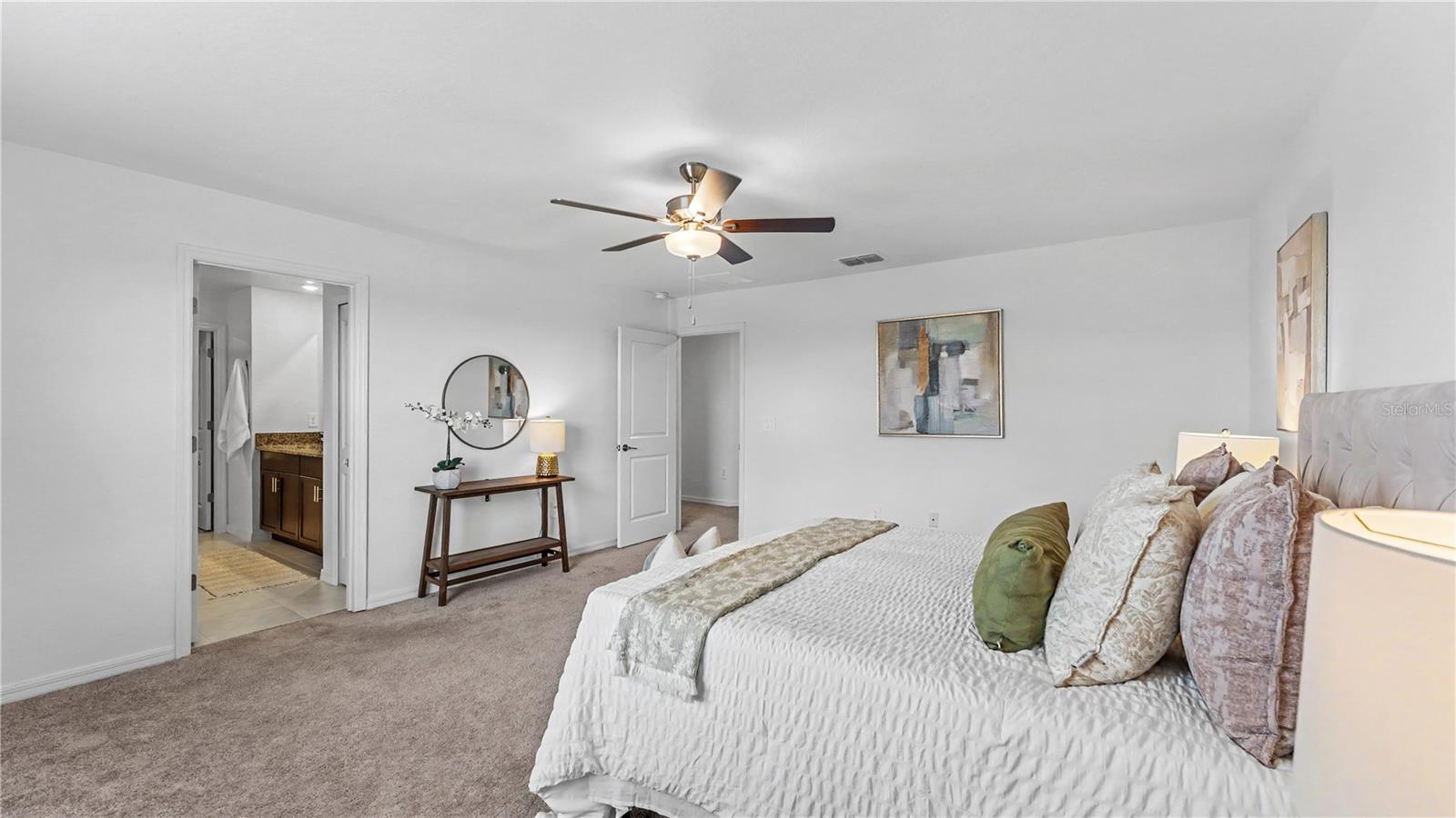 4308 Fabulous Finch Ln Property Photo 26
