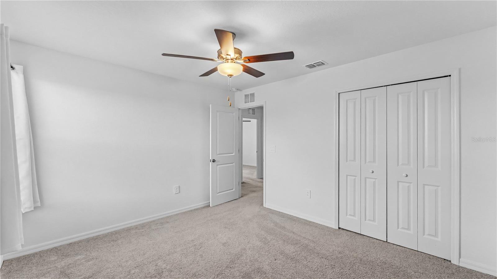 4308 Fabulous Finch Ln Property Photo 39