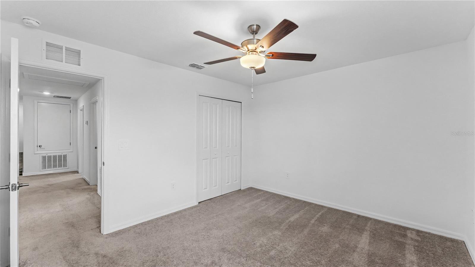 4308 Fabulous Finch Ln Property Photo 40