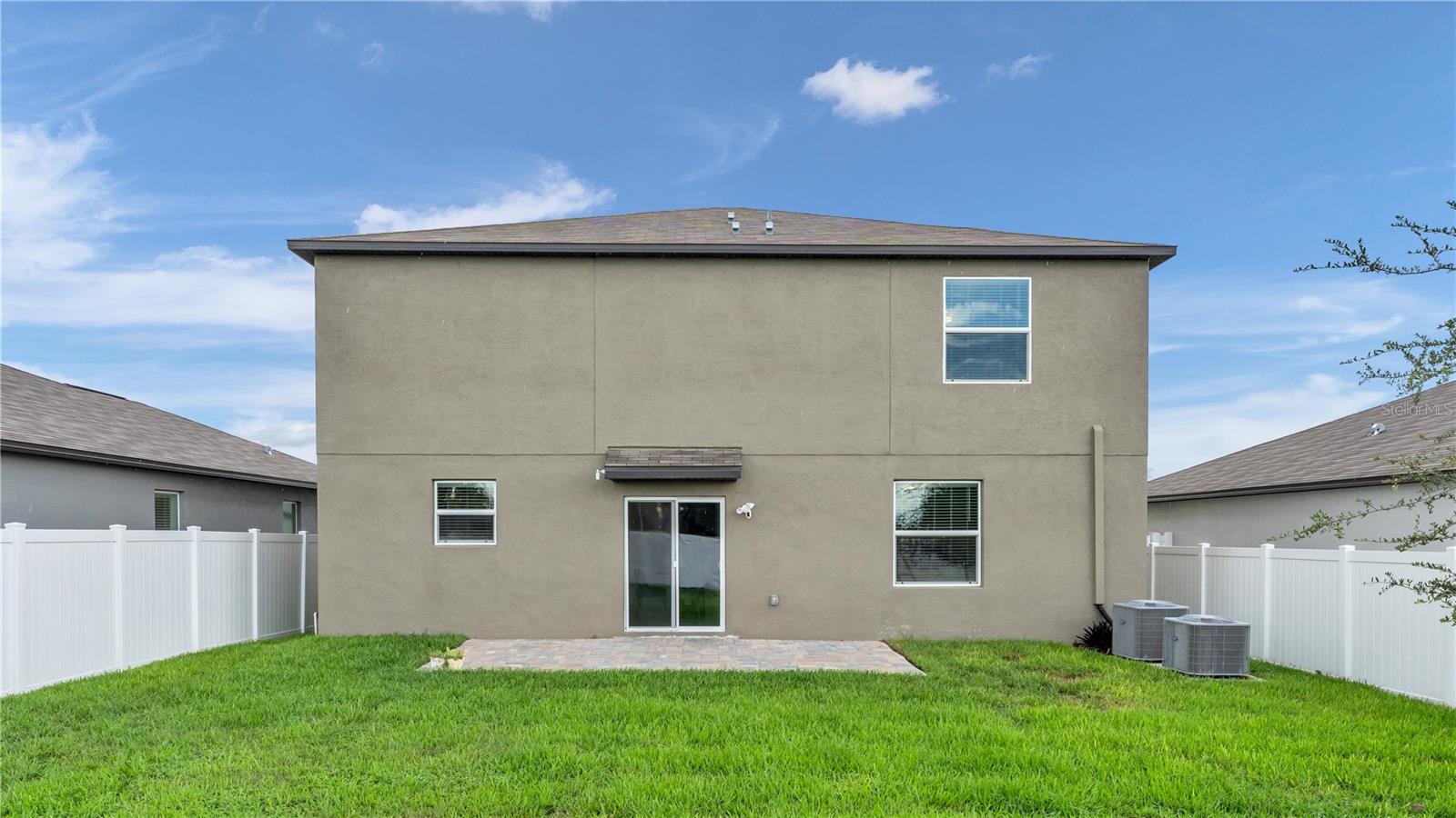 4308 Fabulous Finch Ln Property Photo 45