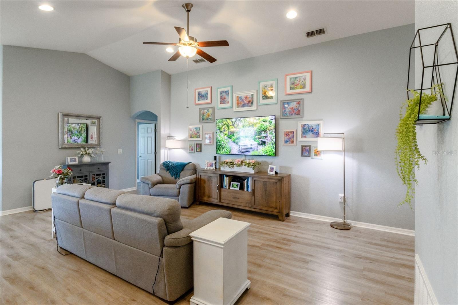 3729 Fieldstone Cir Property Photo 8