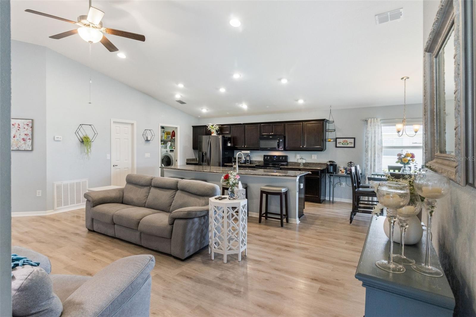 3729 Fieldstone Cir Property Photo 10