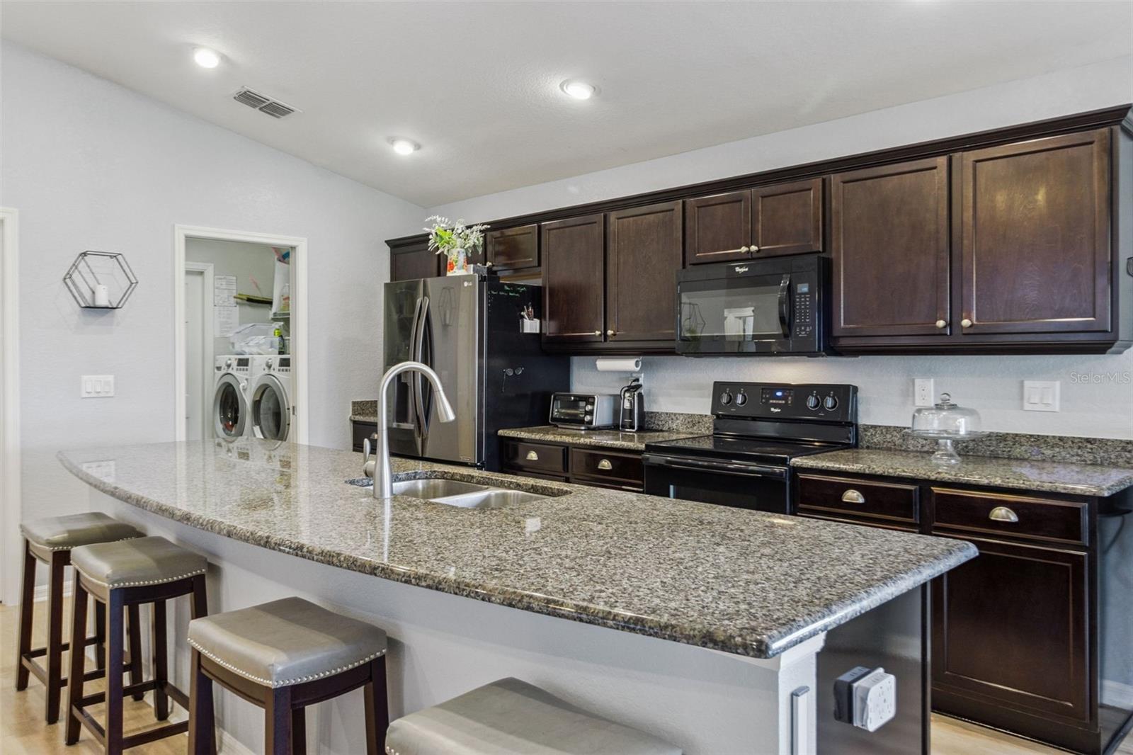 3729 Fieldstone Cir Property Photo 14
