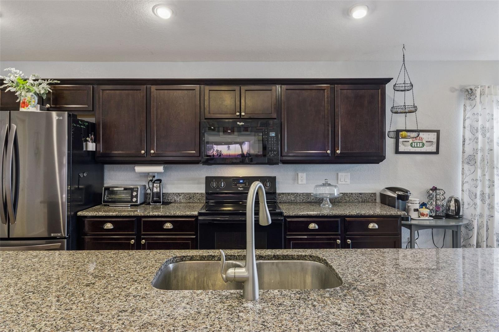3729 Fieldstone Cir Property Photo 16