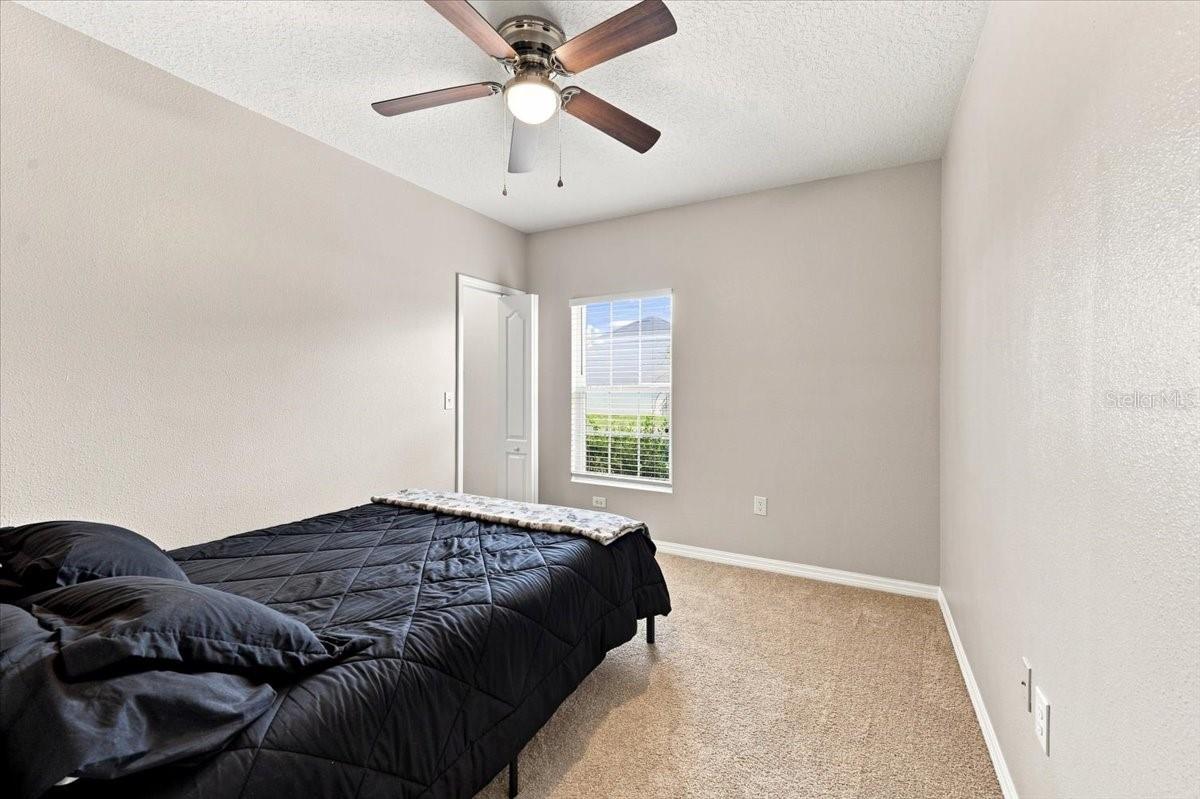 609 Lucerne Blvd Property Photo 10
