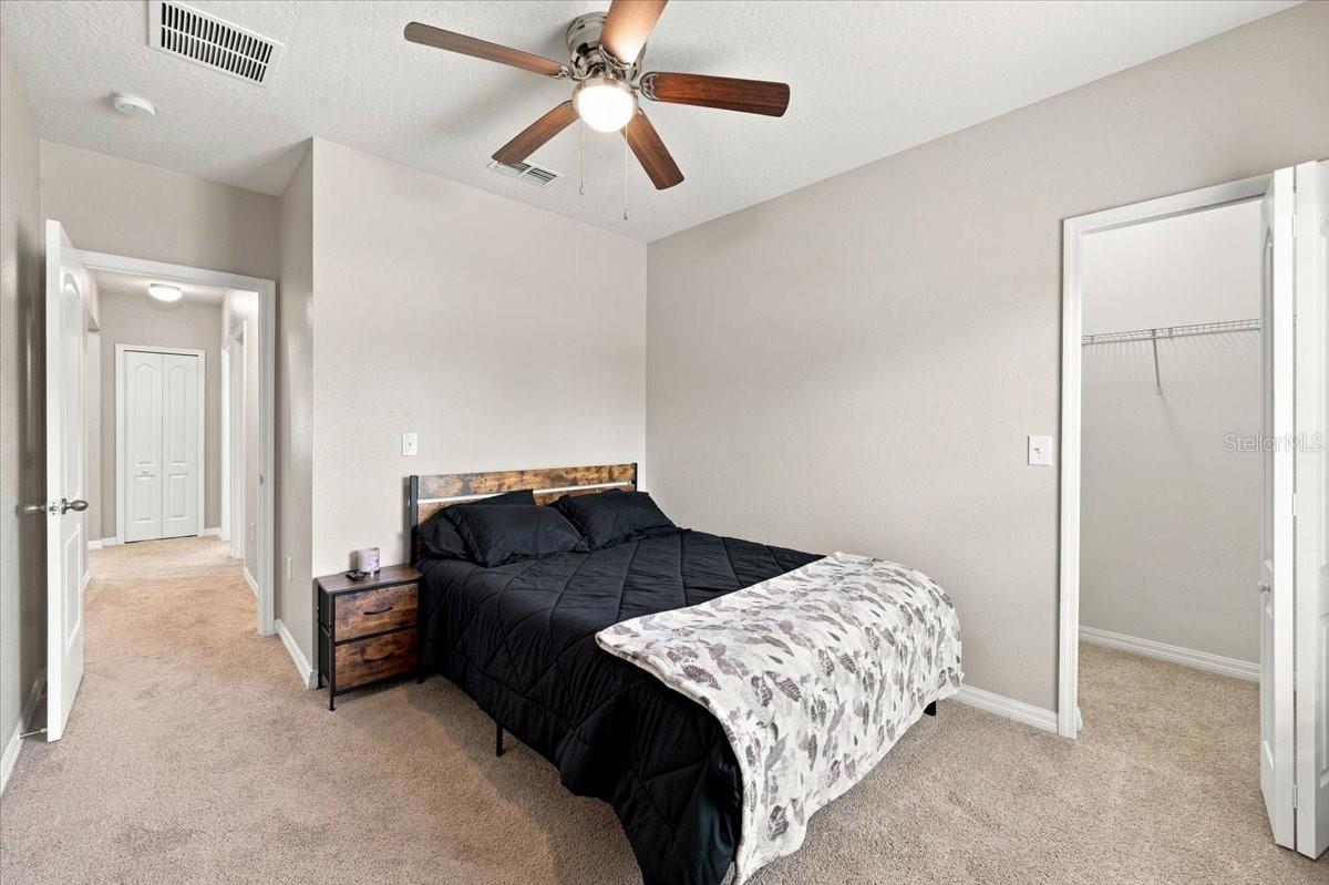 609 Lucerne Blvd Property Photo 11