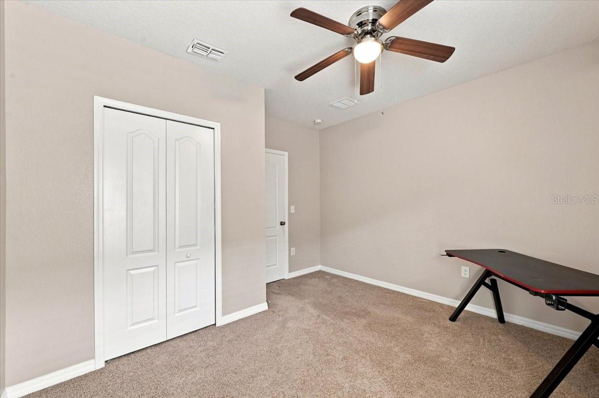 609 Lucerne Blvd Property Photo 16