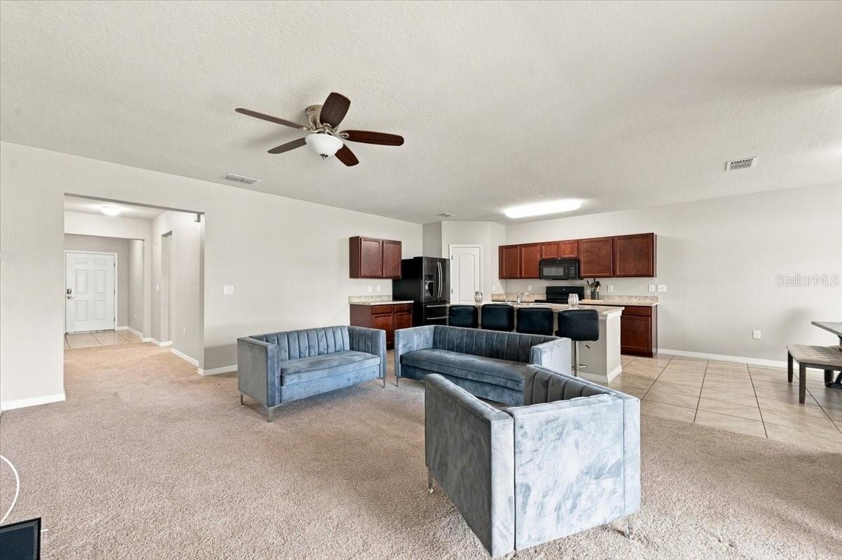 609 Lucerne Blvd Property Photo 26