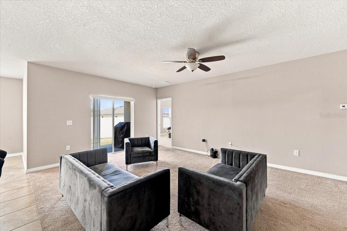 609 Lucerne Blvd Property Photo 29
