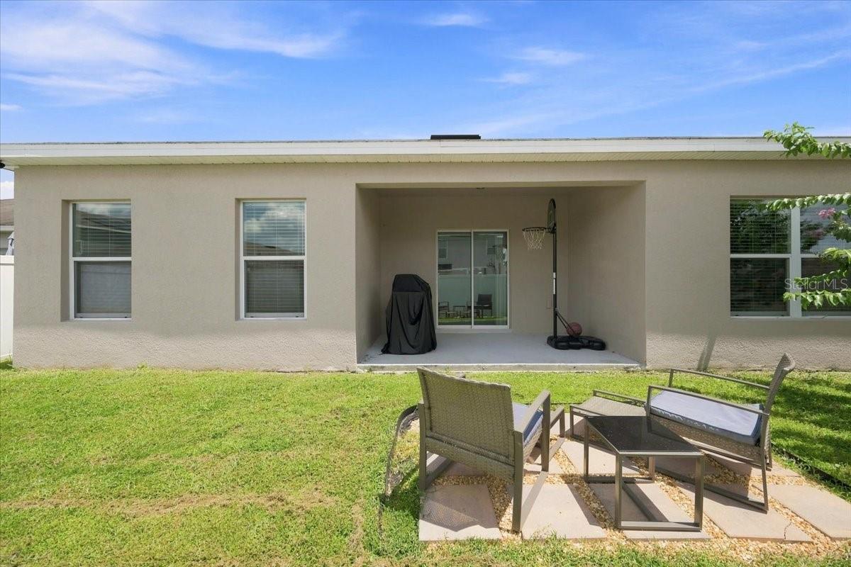 609 Lucerne Blvd Property Photo 37