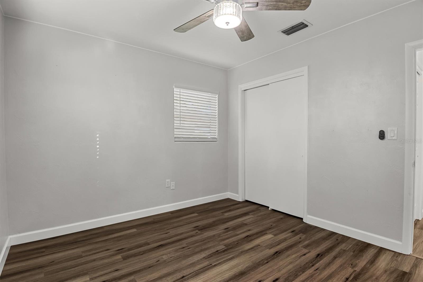 603 Hinton Crescent Property Photo 22