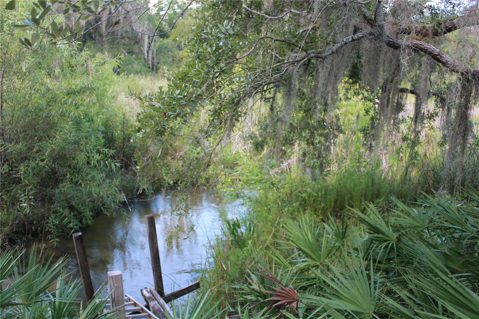 Deer Rd Property Photo 8