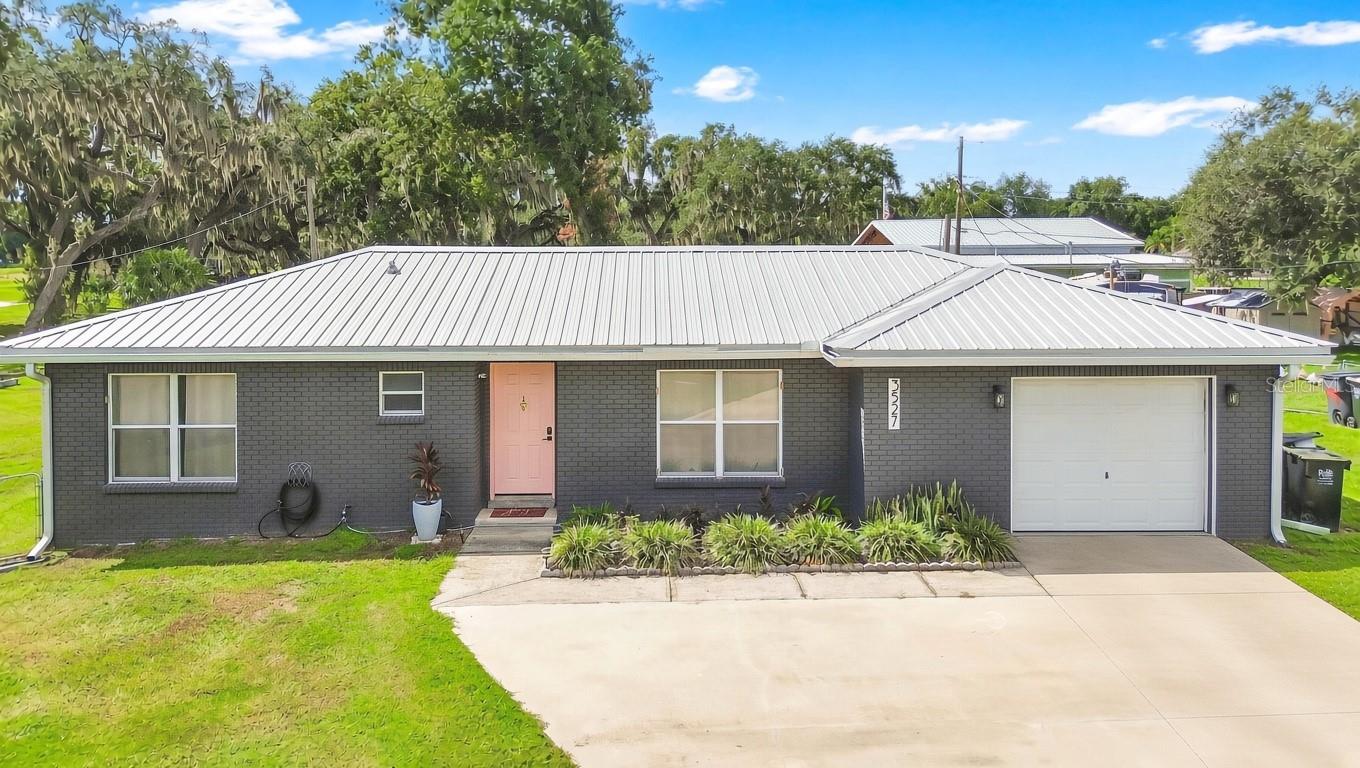 3527 Christina Groves Cir S Property Photo 1