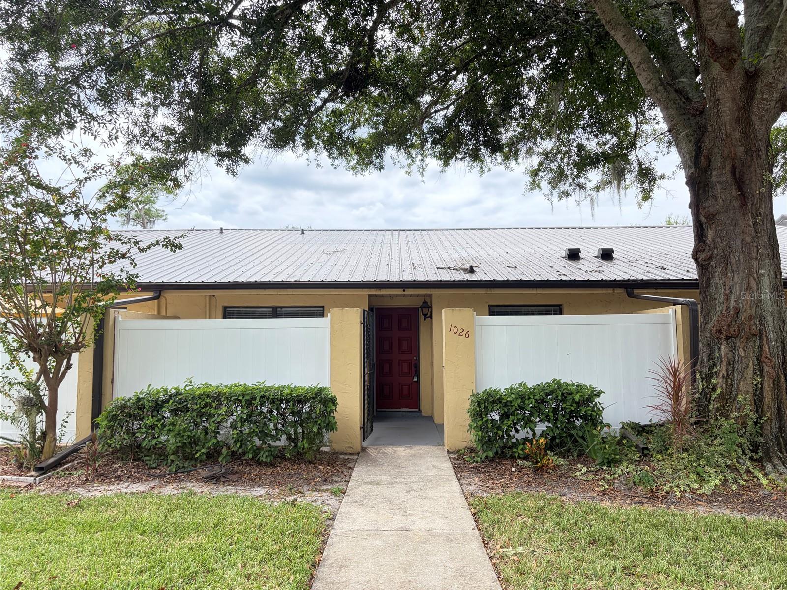 1026 MEDINAH DR Property Photo 1