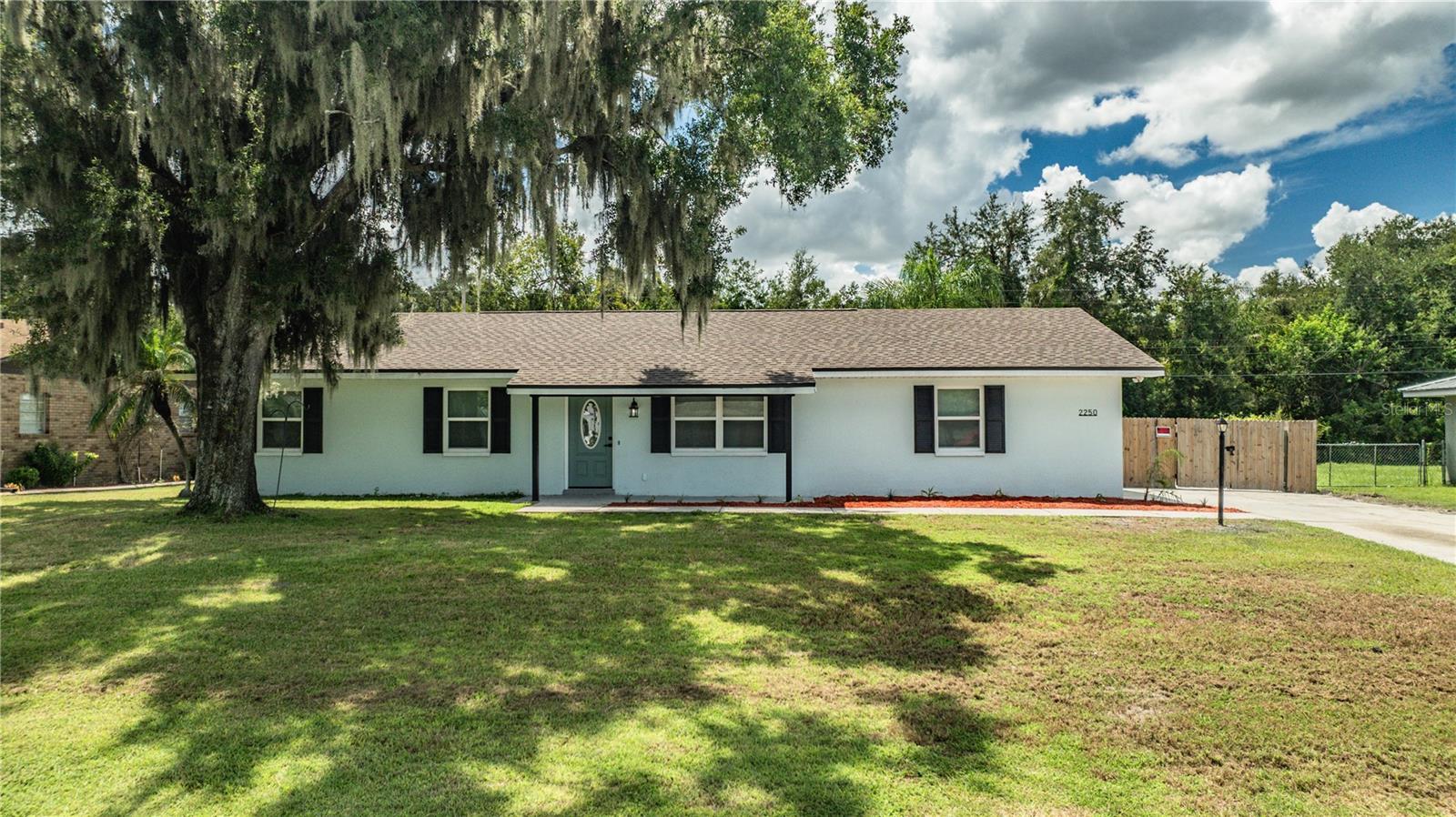 2250 MAPLE HILL DR