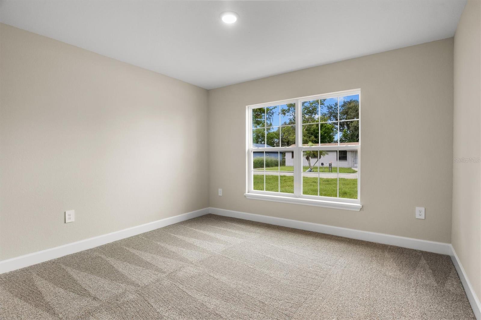 1912 Fruitland Park Cir Property Photo 18
