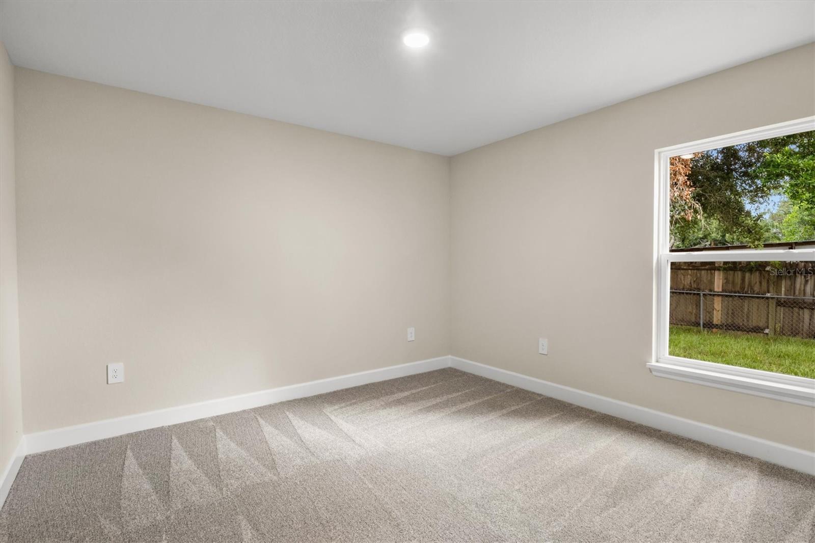 1912 Fruitland Park Cir Property Photo 22