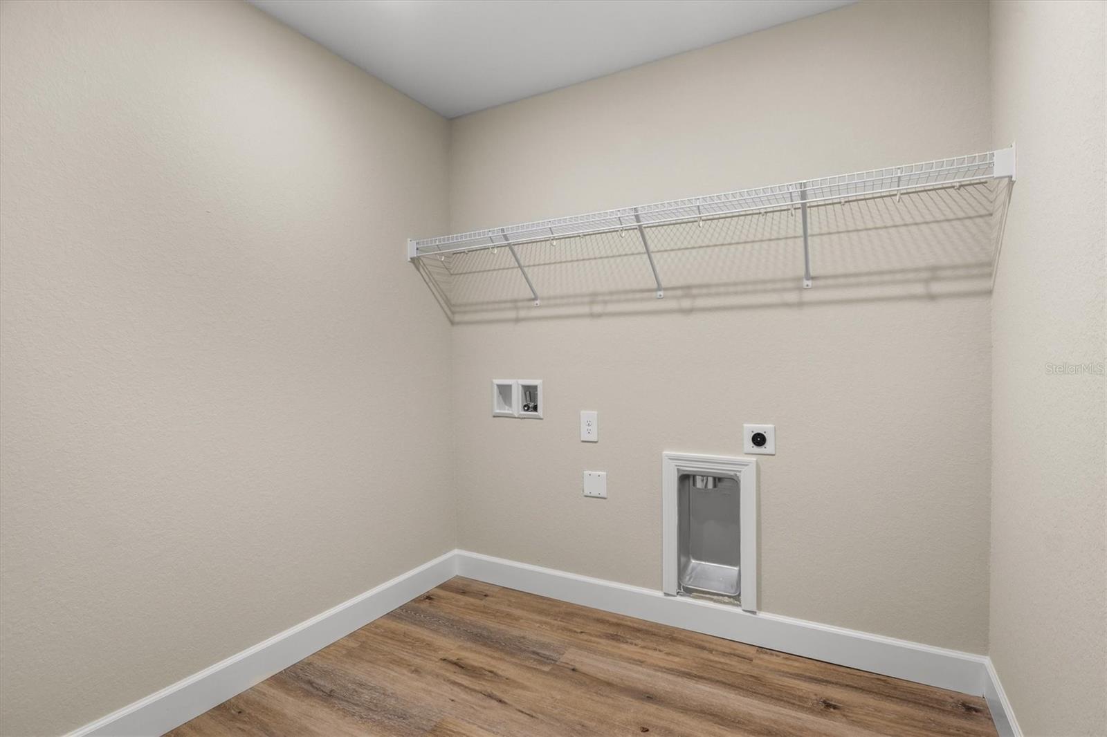 1912 Fruitland Park Cir Property Photo 25