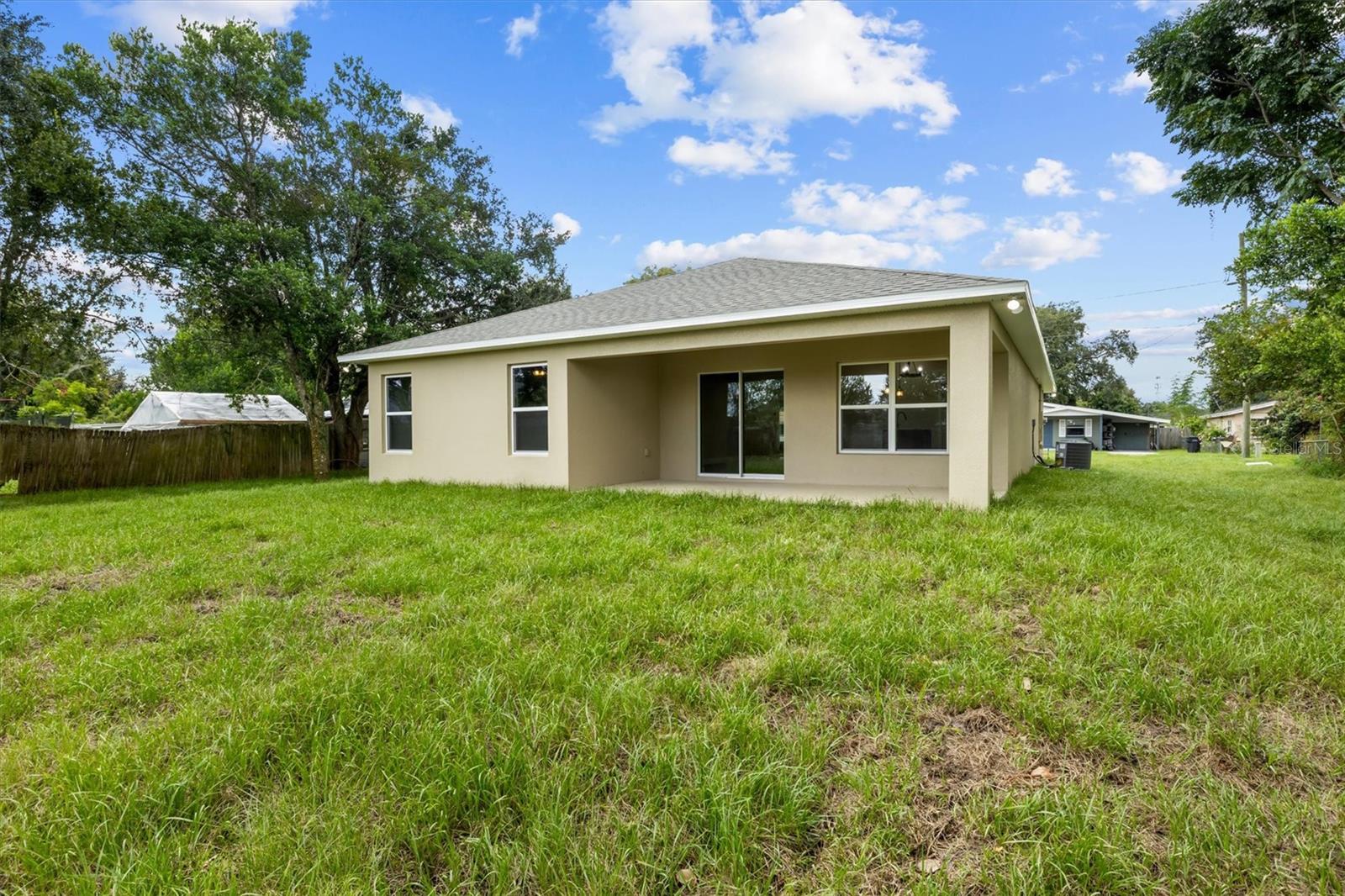 1912 Fruitland Park Cir Property Photo 31