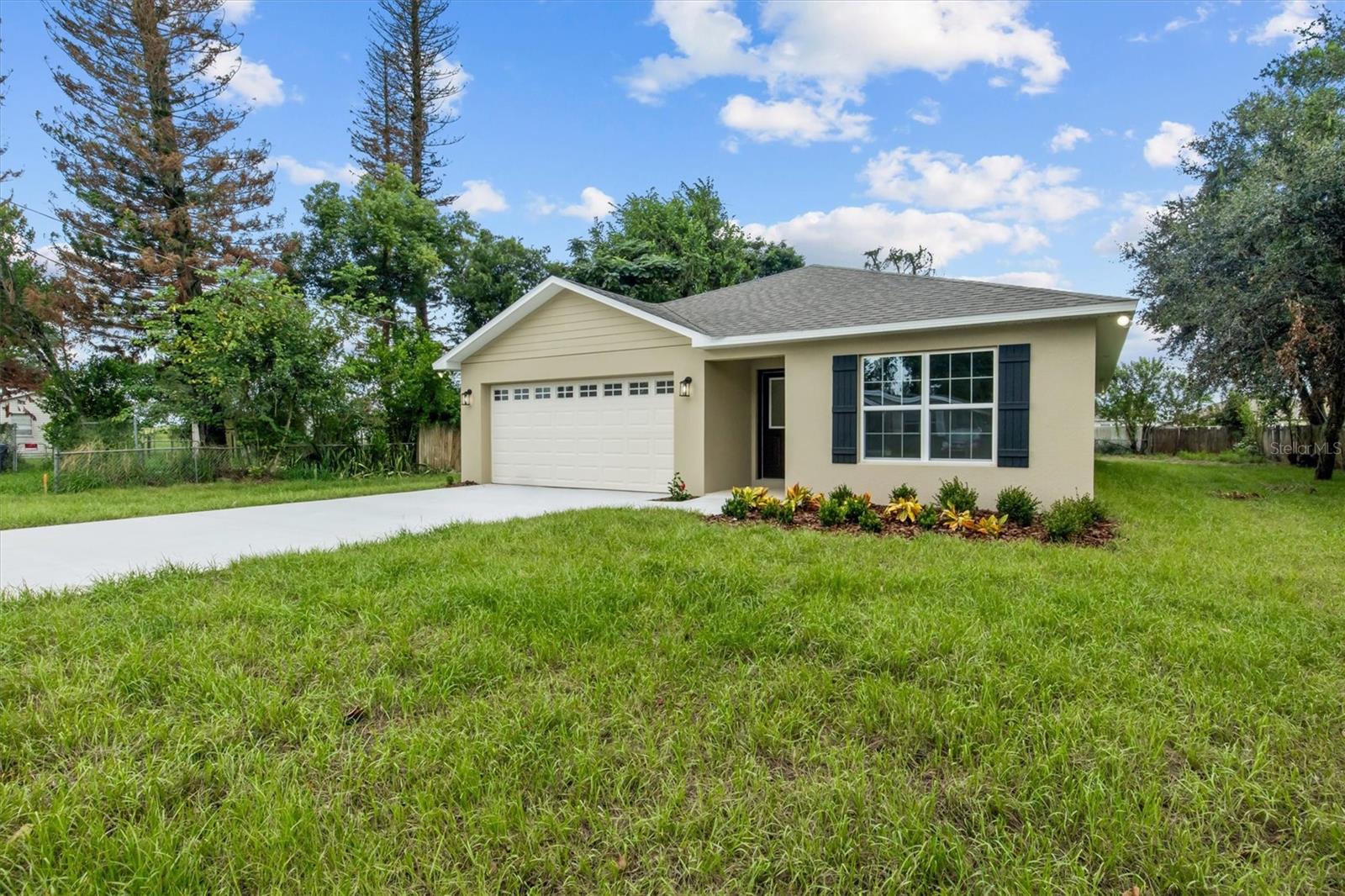 1912 Fruitland Park Cir Property Photo 32