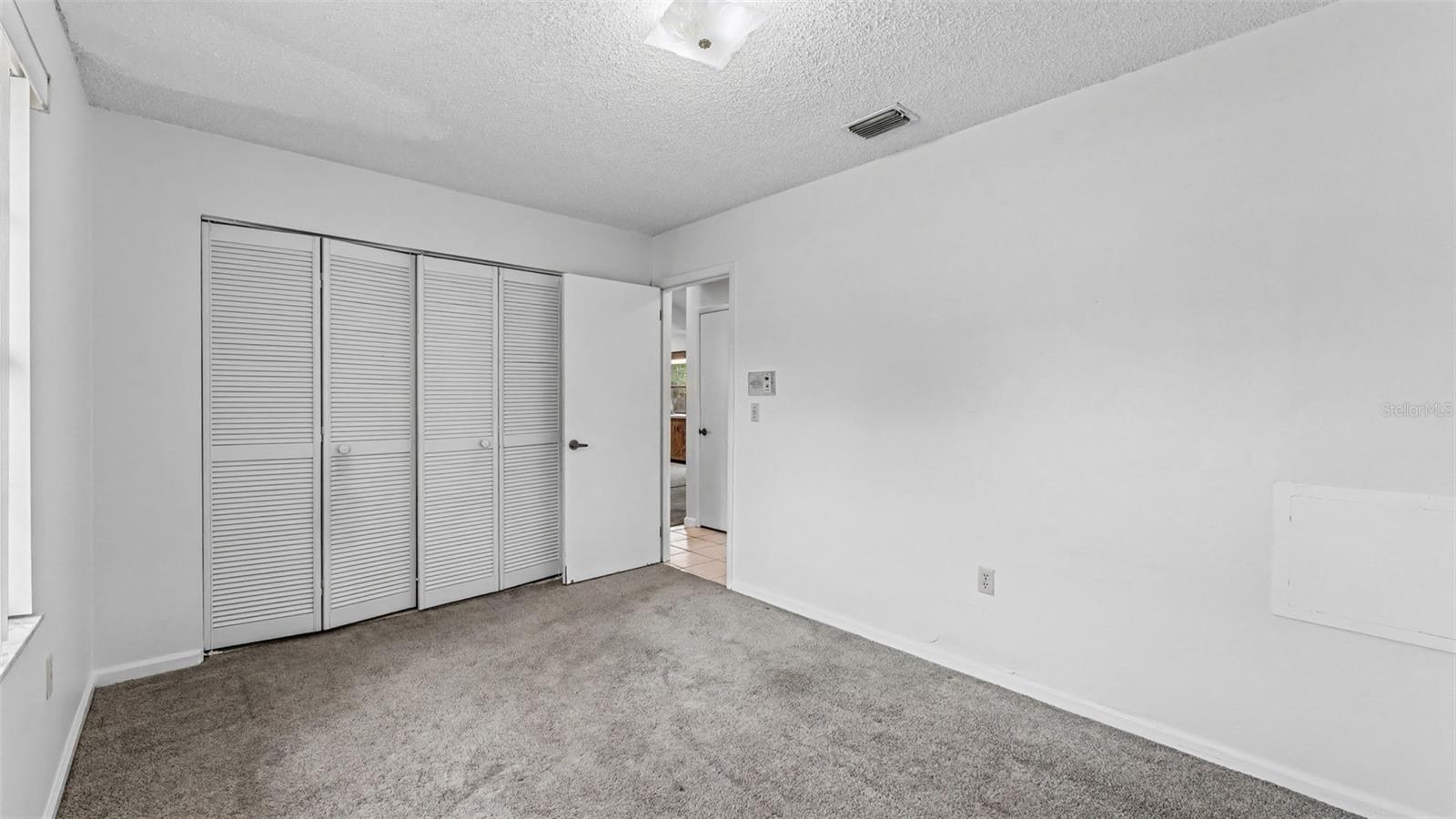 2236 Country Loop N Property Photo 22