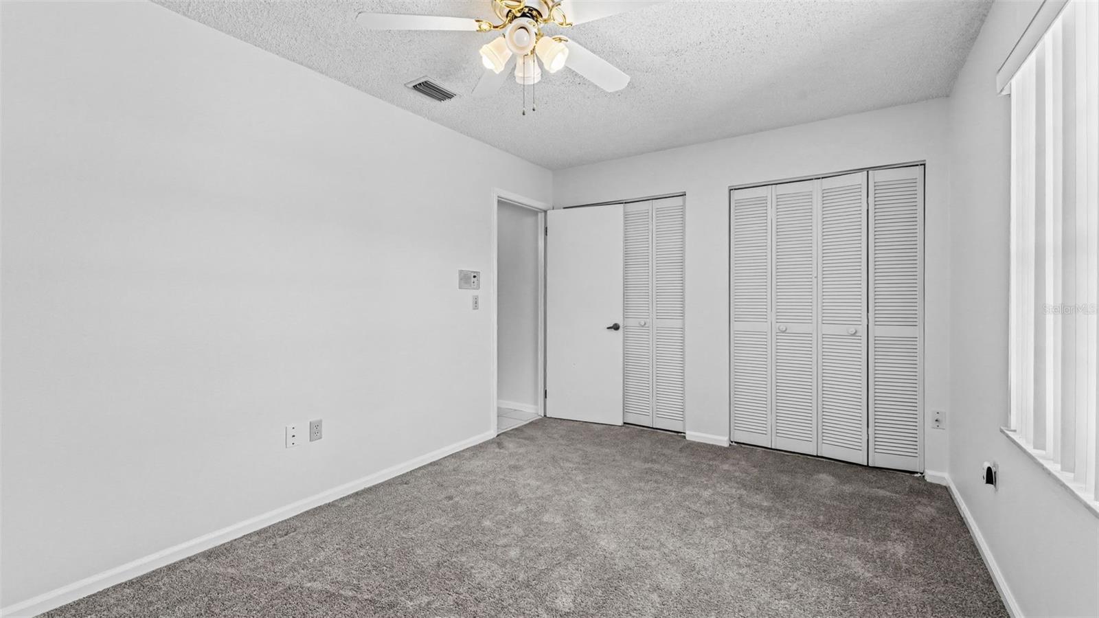 2236 Country Loop N Property Photo 25