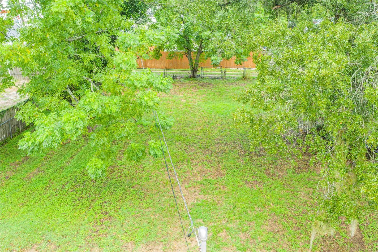6 E Magnolia St Property Photo 25