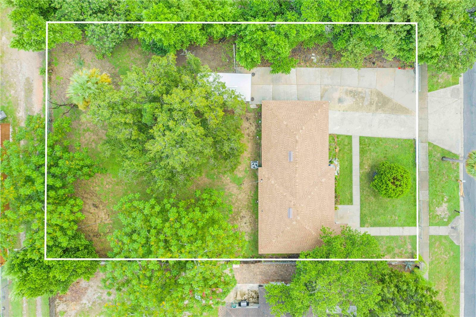 6 E Magnolia St Property Photo 28