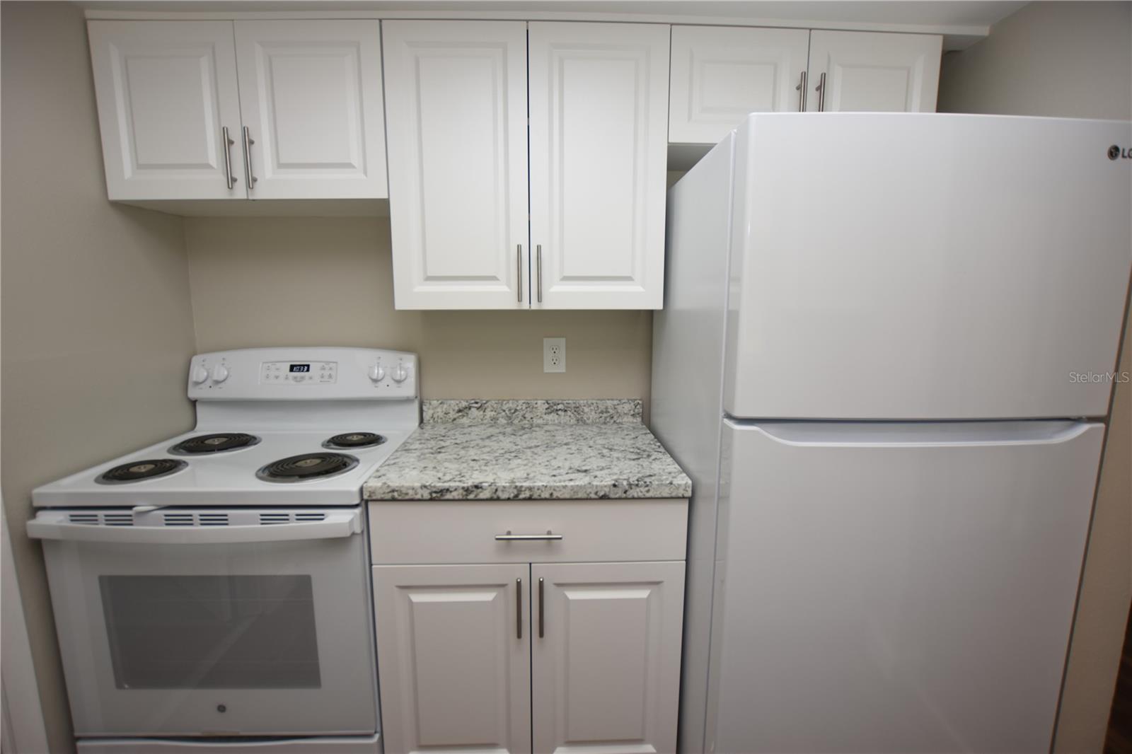 1224 Waterview Blvd E Property Photo 4
